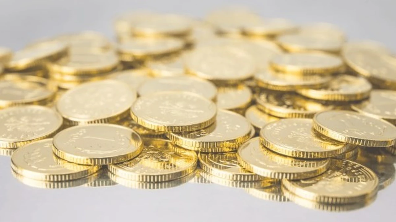 سعر الجنيه الذهب في قطر يسجل 4112 ريالا في التداولات المحلية اليوم